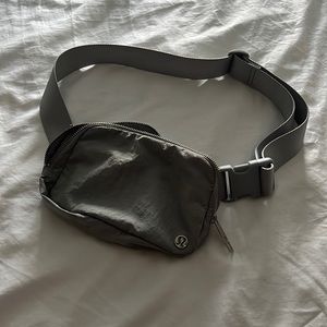 Lululemon crossbody pouch